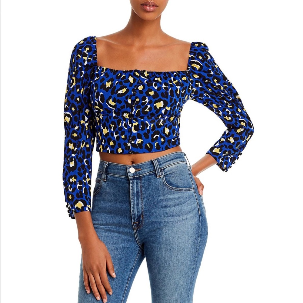 RAHI
CHLOE ANIMAL PRINT BOXY CROP TOP New Med